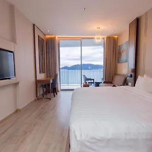 Moonlight Bay Panorama Condotel Ocean View Appart hôtel